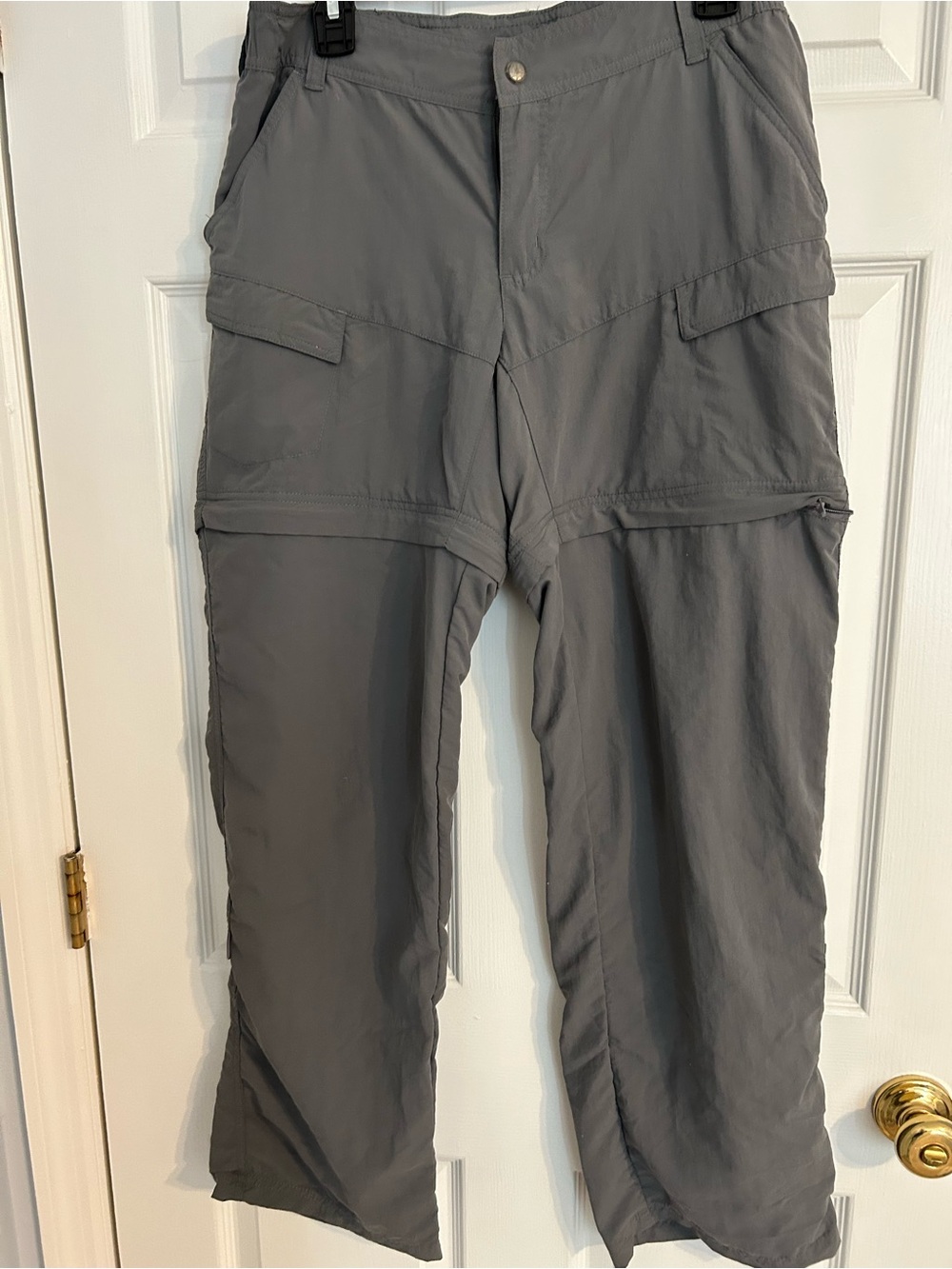 Bass Pro Shops Men's Gray Cargo Convertible Outdoor Pants